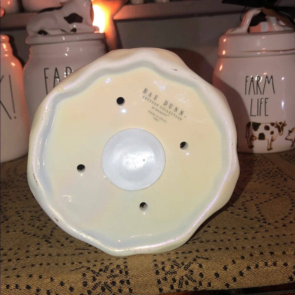 Rae Dunn BOO Y’ALL Ghost Shaped Birdhouse (Iridescent White)